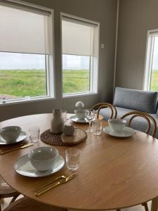 Φωτογραφία από το άλμπουμ του Kirkjuholt Guesthouse, 7 στο Σέλφος