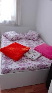 Posteľ alebo postele v izbe v ubytovaní Vila Emy Constanta