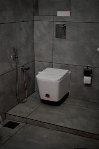 Ένα μπάνιο στο Nirvanica Retreat Wayanad