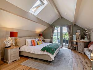 Postel nebo postele na pokoji v ubytování 3 bed in Harrogate 77577 + 21 fotografií