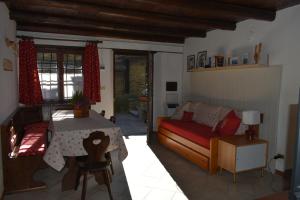 Χώρος καθιστικού στο la casa di Gio