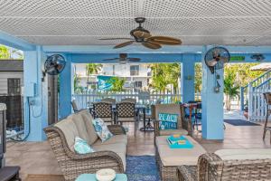 Μπαλκόνι ή βεράντα στο Blue Paradise - 7 DAY MINIMUM STAY