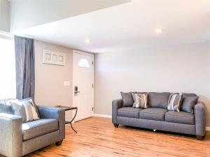 Posezení v ubytování 5218 Beach Dr B