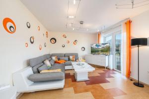 Χώρος καθιστικού στο Haus Köll - by myNests