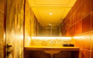 Galería fotográfica de Supra Homes & Service Apartments en Bombay