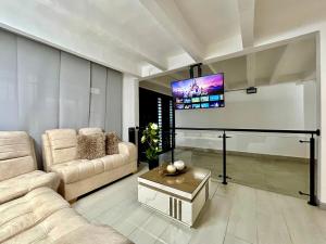 Μια τηλεόραση ή/και κέντρο ψυχαγωγίας στο Casa los andes