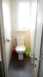 Koupelna v ubytování Samoa