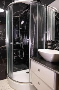 Koupelna v ubytování Novo