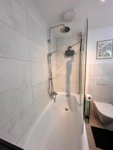 Koupelna v ubytování Altstadtwohnung mit Burgblick