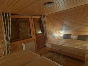 Φωτογραφία από το άλμπουμ του Chata Pod Dlhou malá Podbanské σε Pribylina