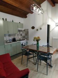 Kuchyň nebo kuchyňský kout v ubytování Borgo i Stritti