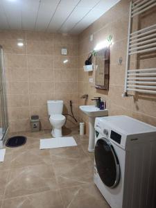 Ένα μπάνιο στο Ortachala Valley Retreat