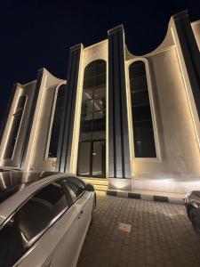 Fotografie z fotogalerie ubytování شقة مودرن غرفة وصالة v destinaci Hafr Al Baten