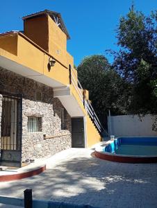 Bazén v ubytování Casa Narnia nebo v jeho okolí