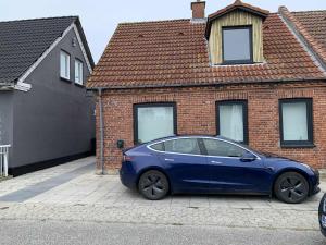 Το κτήριο όπου στεγάζεται  η βίλα