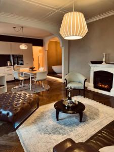 Χώρος καθιστικού στο Gemütliche Ferienwohnung mit Seeblick in Brienz