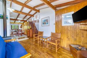 Μια τηλεόραση ή/και κέντρο ψυχαγωγίας στο Cabaña Miramar 3D Wifi y Piscina