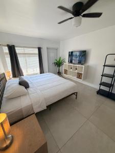 Giường trong phòng chung tại Boutique Apartments Flamingo