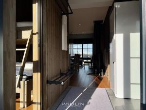 Posezení v ubytování Lindvallen Ski Resort Pool and Padel - Sauna - 6 Guests + 29 fotografií