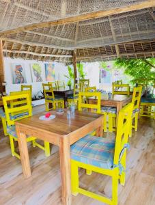 Restaurace v ubytování Lemon Lodge Nungwi