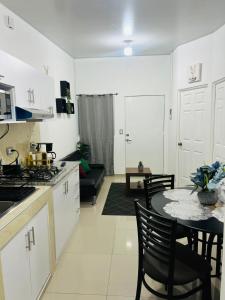 Η κουζίνα ή μικρή κουζίνα στο VillaOriental