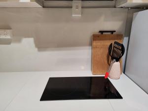 Gallery image of Poe Oct29 