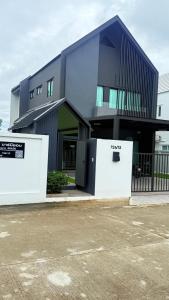 Fotografie z fotogalerie ubytování Norden Barn v destinaci Ban Thung Khao Tok