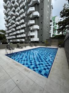 Swimmingpoolen hos eller tæt på Apartamento en Armenia, Conjunto residencial Ambar reserva