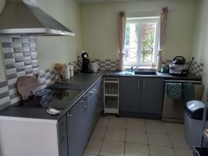 Η κουζίνα ή μικρή κουζίνα στο L'Atout de France