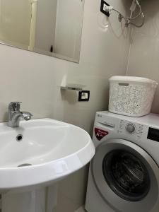 Koupelna v ubytování Dori's apartament