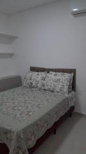 Ένα ή περισσότερα κρεβάτια σε δωμάτιο στο norton