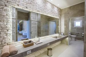 Ένα μπάνιο στο Hacienda Huamalata +8 φωτογραφίες