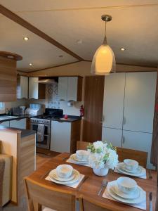 Η κουζίνα ή μικρή κουζίνα στο Bowland fell holiday home