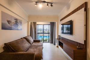 Et opholdsområde på Com piscina próximo a Vila Germânica RN4960