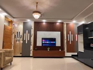 TV a/nebo společenská místnost v ubytování Cedar hills