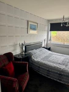 Postel nebo postele na pokoji v ubytování Seaview Cottage Bellochantuy