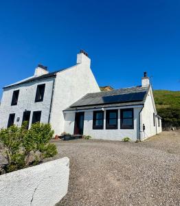 Budova, kde se prázdninový dům nachází + 20 fotografií