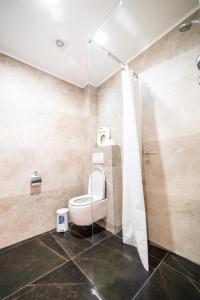 Ένα μπάνιο στο La Casa +81 φωτογραφίες