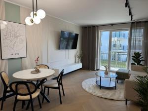 Μια τηλεόραση ή/και κέντρο ψυχαγωγίας στο Apartament Wileńska