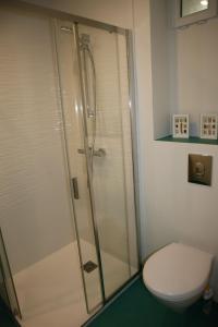 Koupelna v ubytování Chambres grand confort - Maison independante