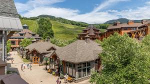 Nespecifikovaný výhled na hory nebo výhled na hory při pohledu z rezortu + 13 fotografií