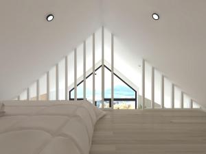 - une chambre blanche avec un lit et un escalier dans l'établissement Top Escape - apartamenty z widokiem na góry - Przycup w Karkonoszach Apartamenty, à Karpacz