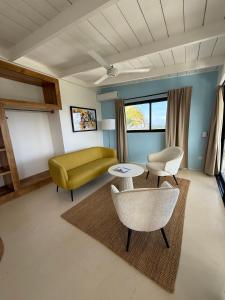 Posezení v ubytování Kainos Tropical Boutique Hotel