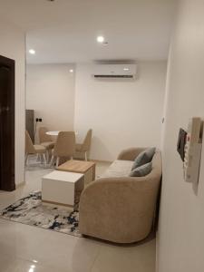 Khu vực ghế ngồi tại بيات للشقق المخدومة