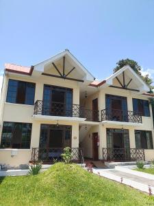 Φωτογραφία από το άλμπουμ του Habitación en la jungla σε Macas