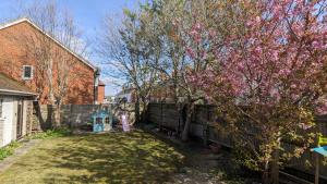 Gallery image of Fabulous family home in Newbury in Newbury