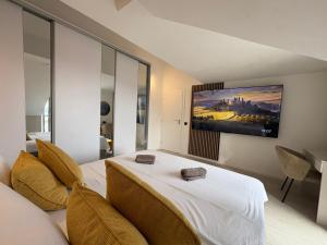 TV/trung tâm giải trí tại Apartment Anchor Luxury