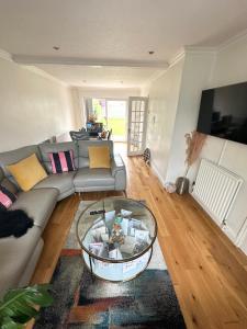 Posezení v ubytování Spacious Luxury Double Room in Croydon King Bed