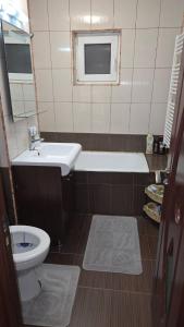 Phòng tắm tại Noah Apartment