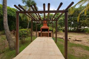 Gallery image of Lovely private cabin with beach access in Palomino in Palomino